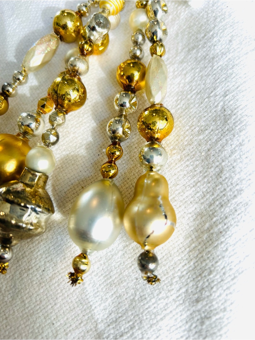Vintage repurposed mercury glass garland bead icicle holiday Christmas ornaments - Picture 3 of 6